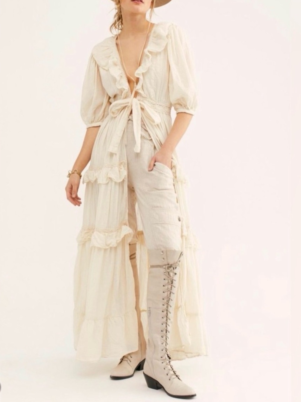 Jen’s pirate booty Lindo robe in Natural / xs-s